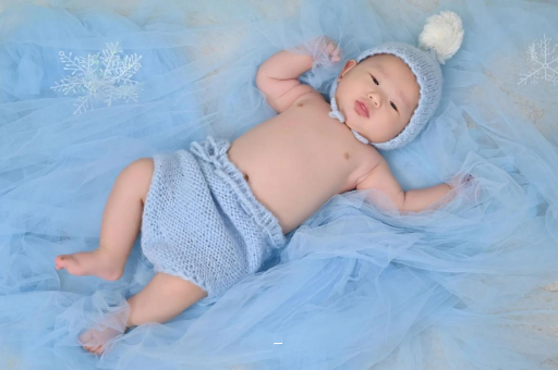 庄河摸孕妇肚子沾喜气